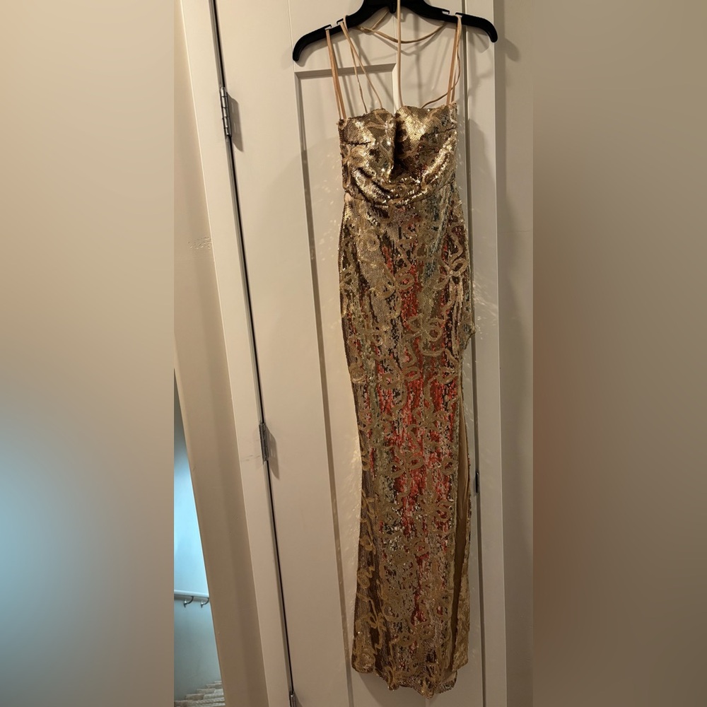 Cinq à Sept Strapless Gold Dress size 0